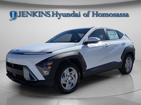 New 2026 Hyundai Kona SE image 2