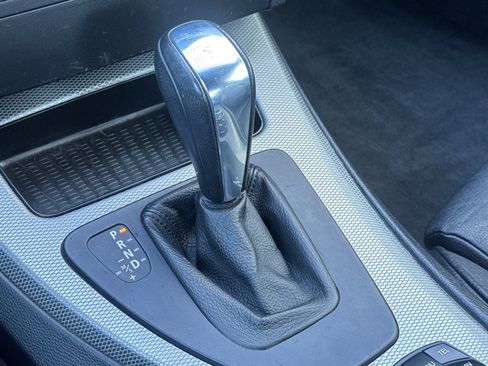 Used 2012 BMW 335i Coupe image 17