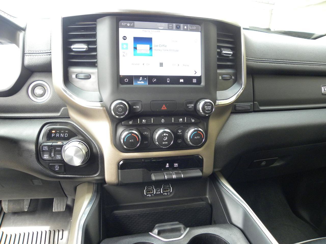 Used 2022 RAM 1500 Laramie AWD/4WD image 15