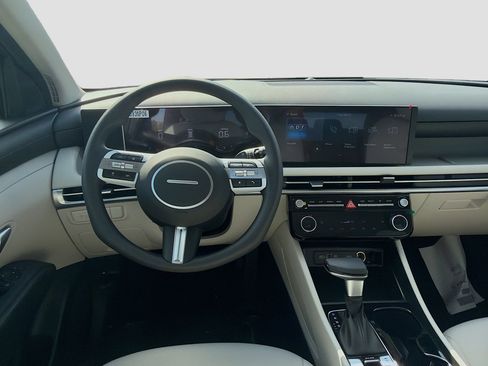 New 2026 Hyundai Tucson SEL FWD image 15