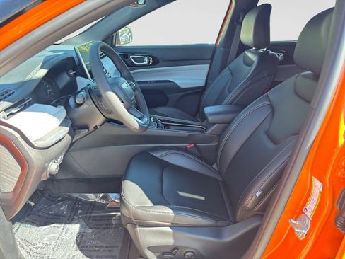 New 2026 Jeep Compass Limited AWD/4WD image 11