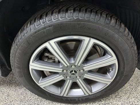 Used 2022 Mercedes-Benz GLS 450 4MATIC image 14