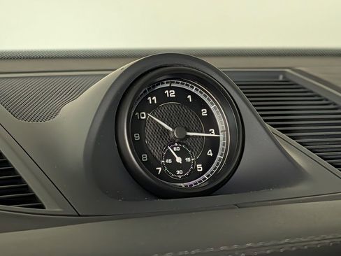 New 2026 Porsche Macan S image 31