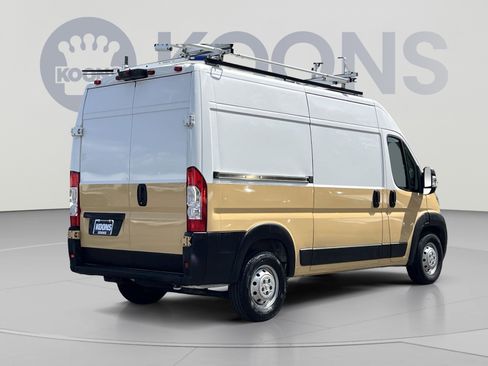 Used 2021 RAM ProMaster 2500 w/ Convenience Group FWD image 8