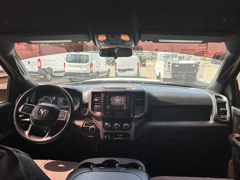 Used 2022 RAM 2500 Tradesman RWD image 21