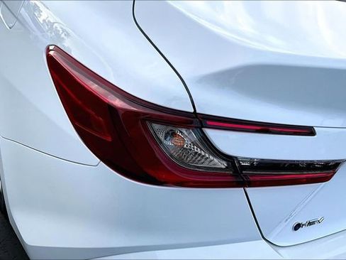 Used 2025 Toyota Camry LE image 23