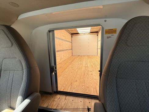 New 2025 GMC Savana 3500 Extended w/ Power Convenience Package image 15