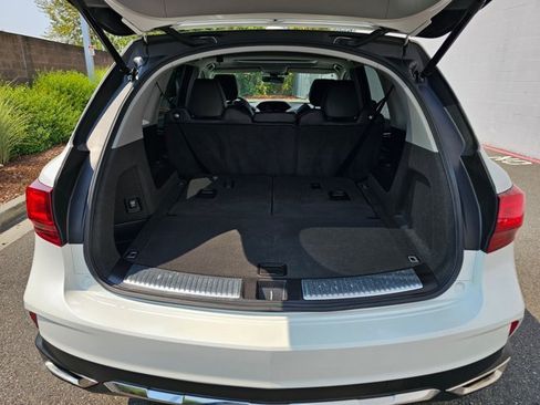 Used 2018 Acura MDX w/ Technology Package AWD/4WD image 11