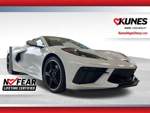 Used 2025 Chevrolet Corvette Stingray Coupe w/ 1LT image 1