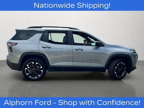 Used 2025 Chevrolet Equinox RS w/ Safety and Technology Package AWD/4WD image 2
