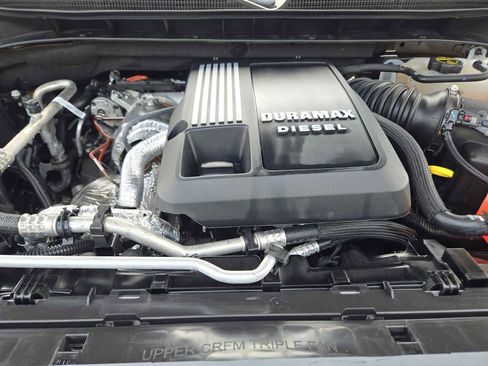 Certified 2024 Chevrolet Silverado 1500 ZR2 w/ Technology Package AWD/4WD image 30