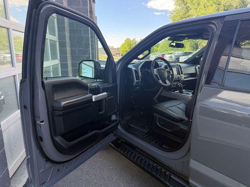 Used 2020 Ford F150 Lariat w/ Equipment Group 502A Luxury AWD/4WD image 20