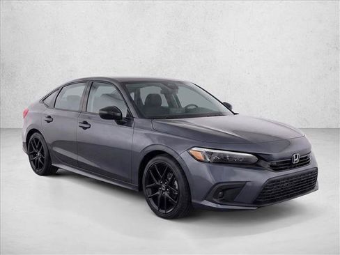 Used 2024 Honda Civic Sport image 3