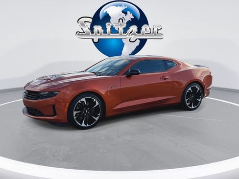 Certified 2022 Chevrolet Camaro LT w/ Technology Package image 5