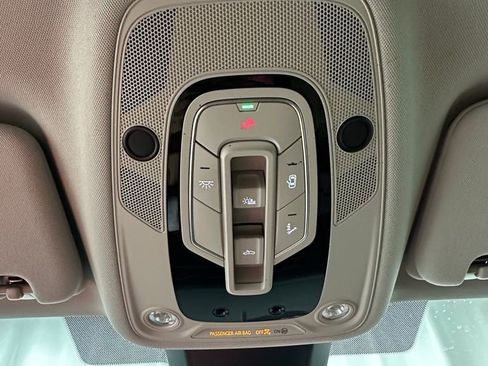Used 2025 Audi Q7 2.0T Premium Plus image 17