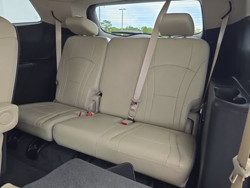 Certified 2021 Buick Enclave Essence w/ Sound and Sites Package FWD image 16