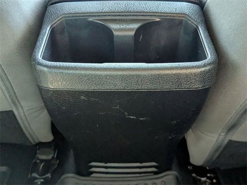 Used 2022 Toyota Tacoma 4x4 Double Cab image 32