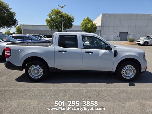 Used 2025 Ford Maverick XL w/ Equipment Group 102A AWD/4WD image 4