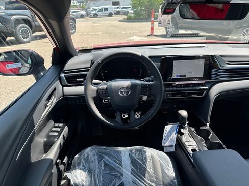 New 2026 Toyota Camry SE AWD/4WD image 11