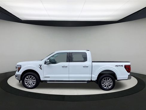 Used 2024 Ford F150 Lariat image 5