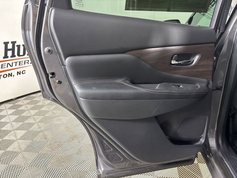 Used 2024 Nissan Murano Platinum w/ Cargo Package AWD/4WD image 24