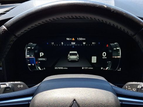Used 2022 Mitsubishi Outlander SE AWD/4WD image 23