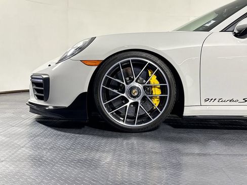 Used 2018 Porsche 911 Turbo S AWD/4WD image 30