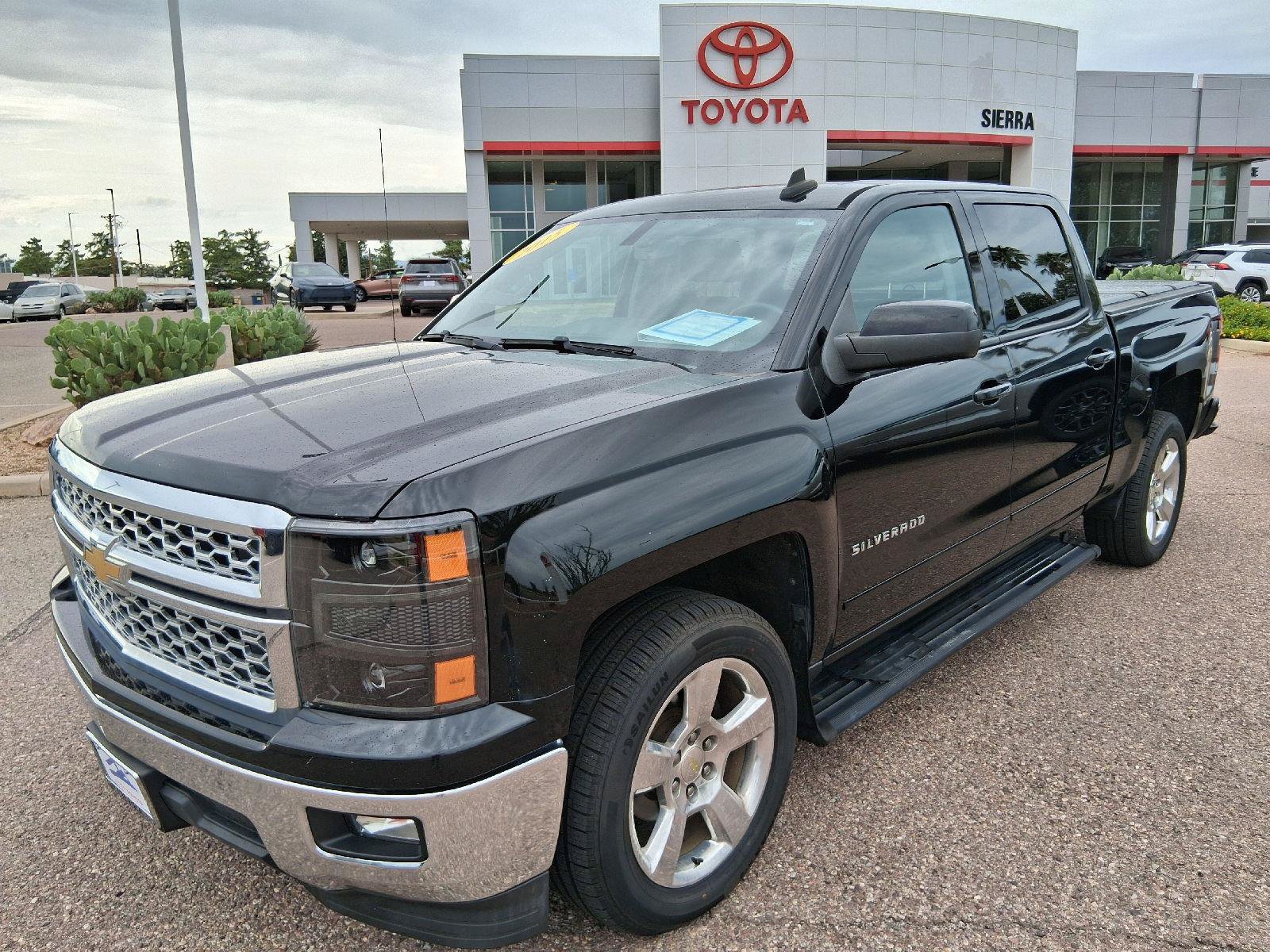 Used 2015 Chevrolet Silverado 1500 LT w/ LT Convenience Package RWD image 1
