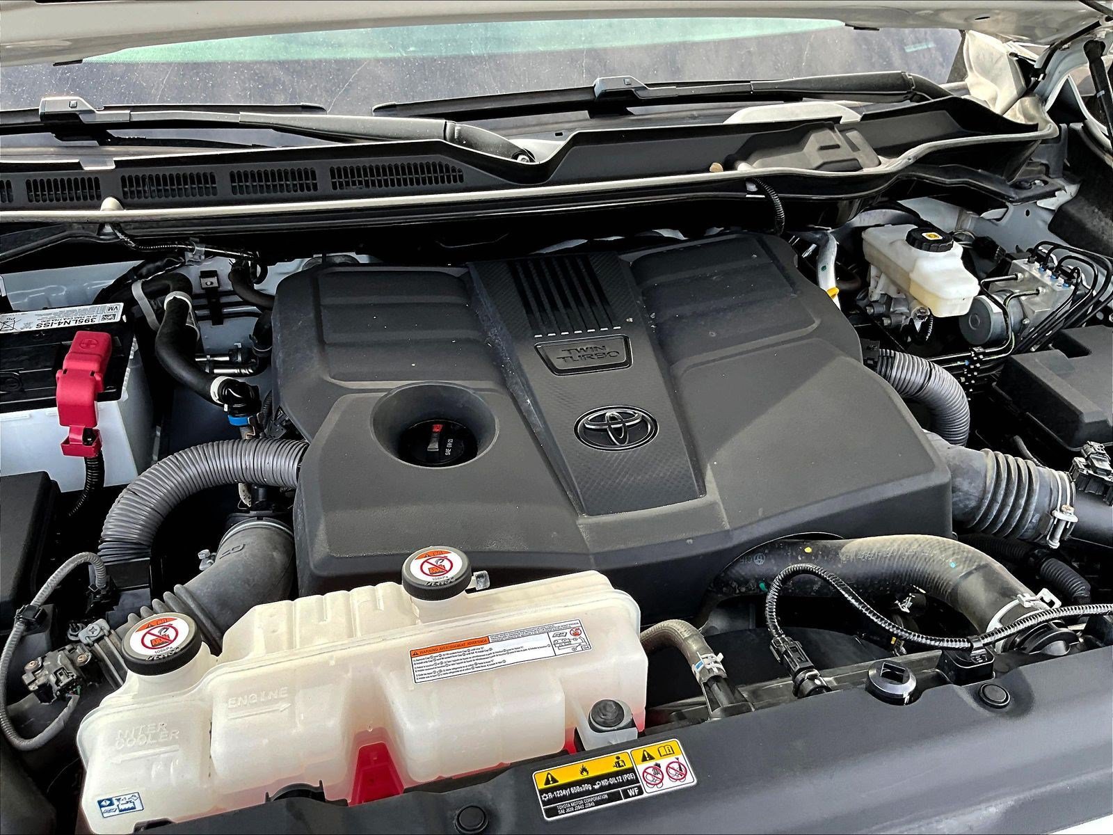 Used 2023 Toyota Tundra SR AWD/4WD image 31