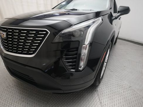 Used 2020 Cadillac XT4 Luxury w/ Cold Weather Package AWD/4WD image 22