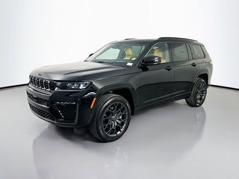 New 2026 Jeep Grand Cherokee L Summit AWD/4WD image 3