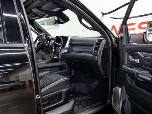 Used 2020 RAM 2500 Limited image 26