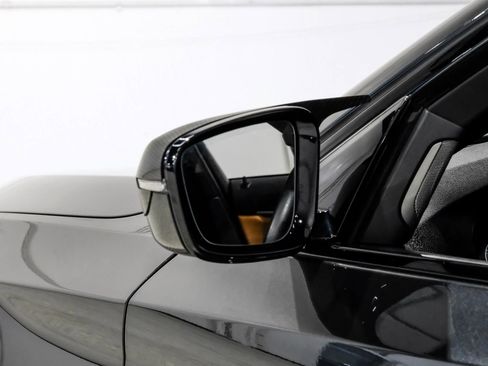 Used 2019 BMW 540i w/ M Sport Package image 56