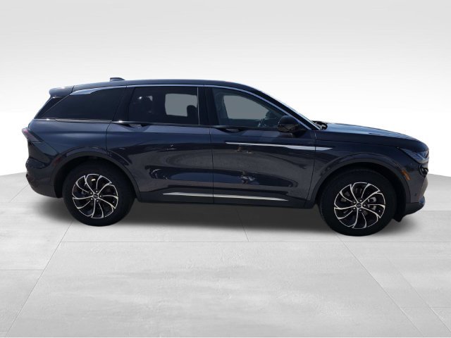 Certified 2024 Lincoln Nautilus Premier AWD/4WD image 2