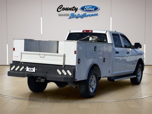 Used 2022 RAM 2500 Tradesman w/ Chrome Appearance Group image 7