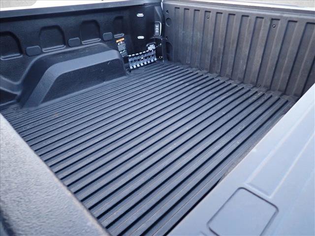 Used 2023 Chevrolet Silverado 1500 LT AWD/4WD image 9
