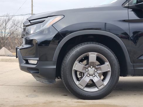 Certified 2024 Honda Ridgeline TrailSport image 8