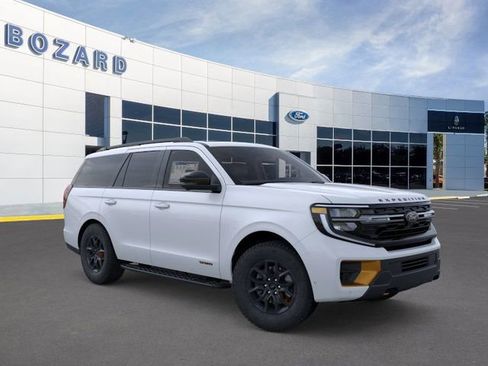 New 2026 Ford Expedition Tremor image 8