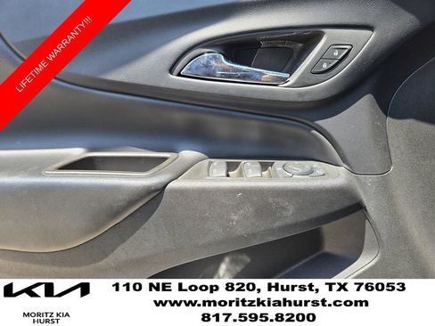 Used 2023 Chevrolet Equinox LT FWD image 25