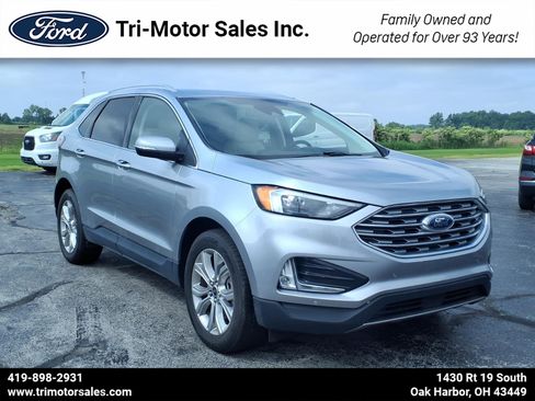 Used 2024 Ford Edge Titanium w/ Class II Trailer Tow Package AWD/4WD image 1