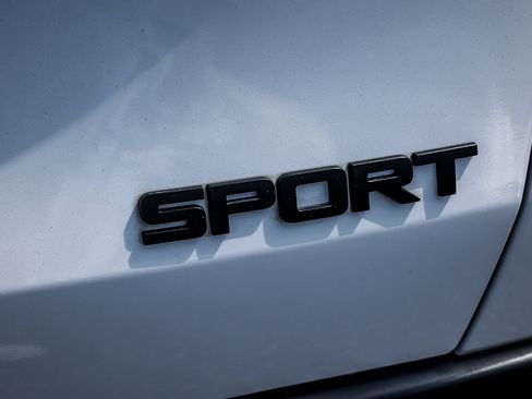 Used 2024 Honda HR-V Sport image 11