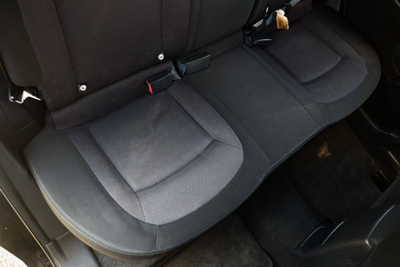 Used 2013 Nissan Rogue SV w/ Premium Pkg FWD image 12