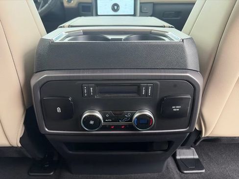 Certified 2024 Ford Expedition Platinum AWD/4WD image 17