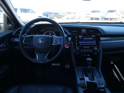Used 2018 Honda Civic Sport Touring image 20