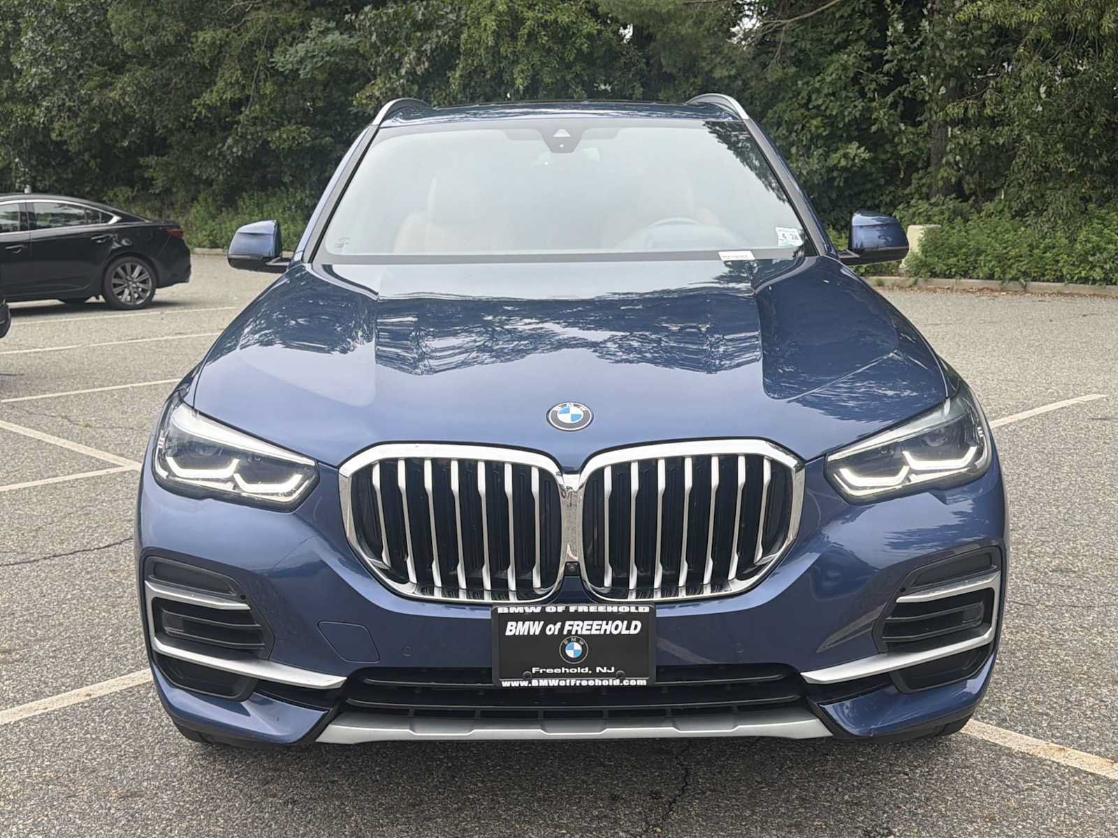 Used 2023 BMW X5 xDrive40i w/ Premium Package AWD/4WD image 14