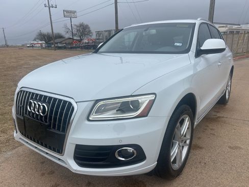 Used 2017 Audi Q5 2.0T Premium Plus w/ Technology Package image 7