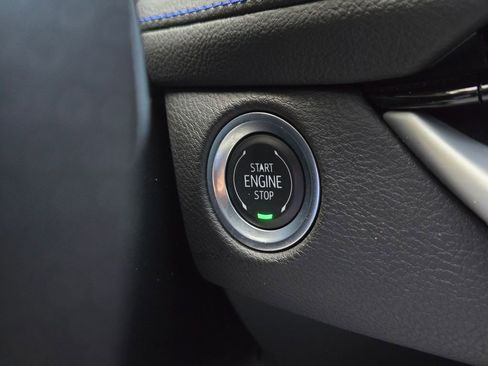 Certified 2025 Cadillac XT4 Sport w/ Cold Weather Package image 24