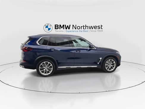 New 2026 BMW X5 xDrive40i AWD/4WD image 4