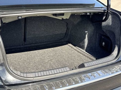 Used 2023 Volkswagen Jetta SEL image 15