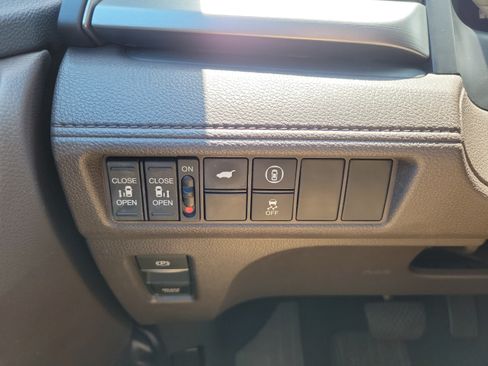 Used 2022 Honda Odyssey EX-L image 28